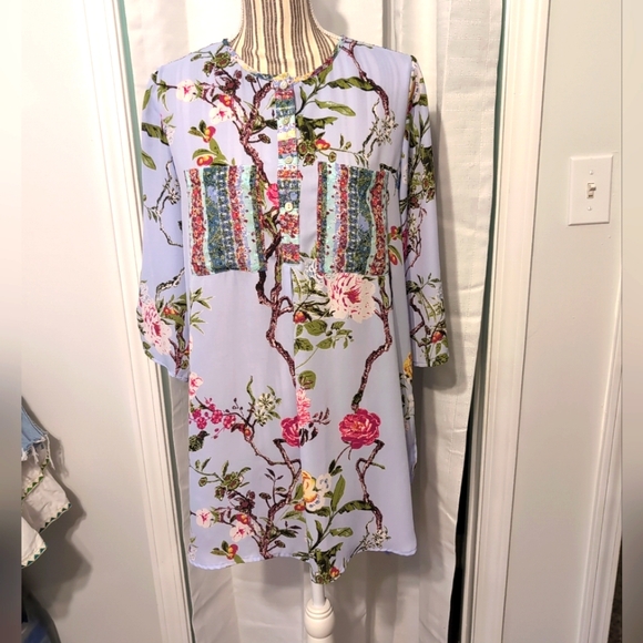 figueroa & flower Tops - Figueroa & Flower Women's Tunic M Purple Floral‎ 3/4 Sleeves Boho Cottage Whimsy